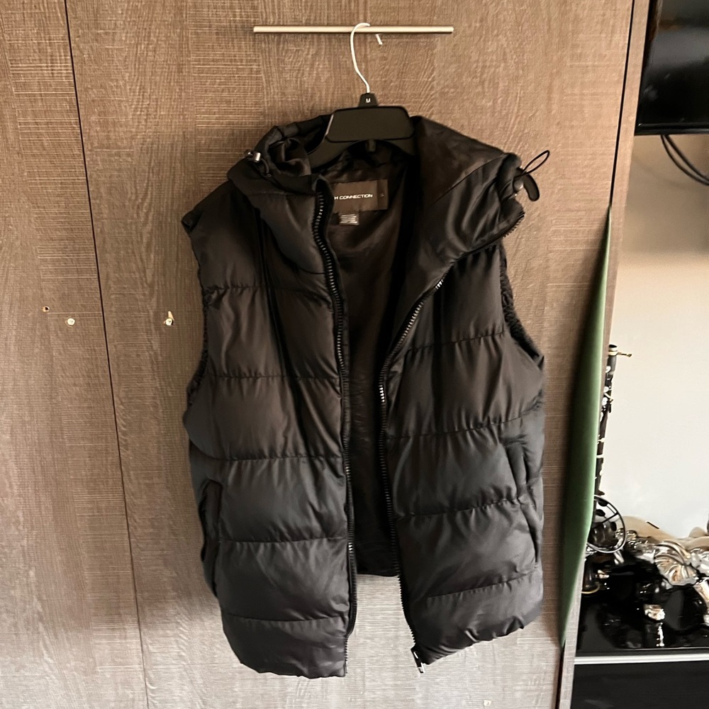 Puffer west